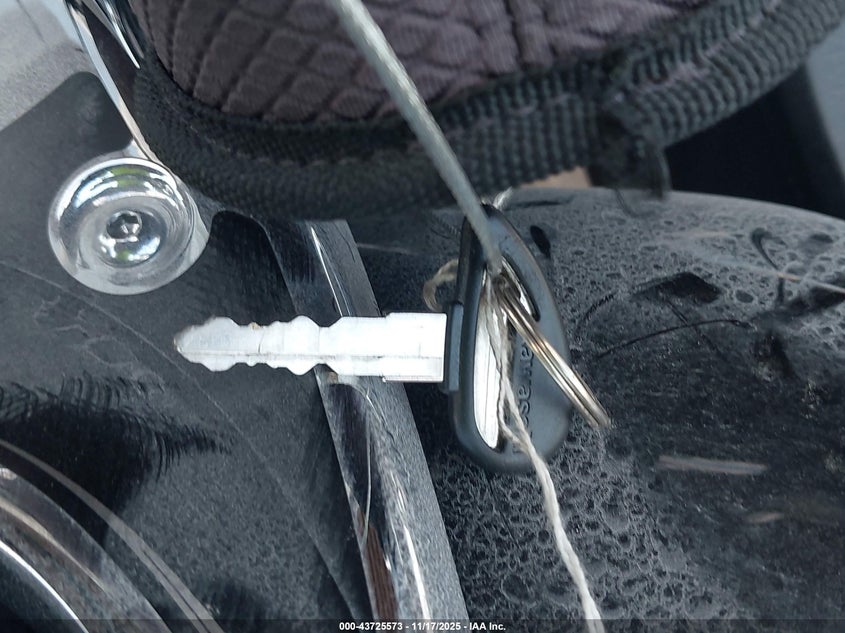 2016 Kawasaki Vn1700 B VIN: JKBVNRB18GA012120 Lot: 43725573