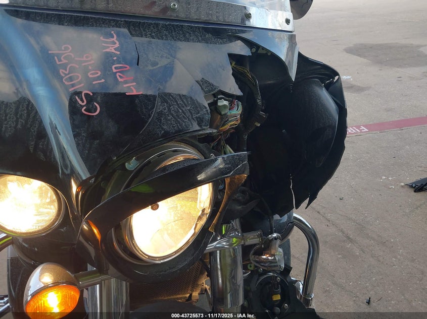 2016 Kawasaki Vn1700 B VIN: JKBVNRB18GA012120 Lot: 43725573