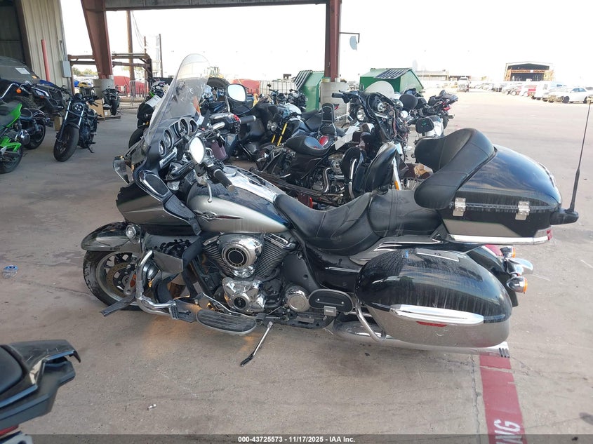 2016 Kawasaki Vn1700 B VIN: JKBVNRB18GA012120 Lot: 43725573