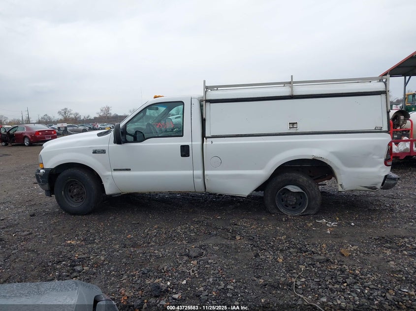 2003 Ford F-250 Xl/Xlt VIN: 1FTNF20F33EA50693 Lot: 43725583