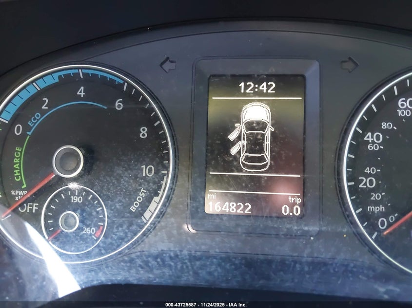 2013 Volkswagen Jetta Hybrid Se VIN: 3VW637AJ7DM290013 Lot: 43725587