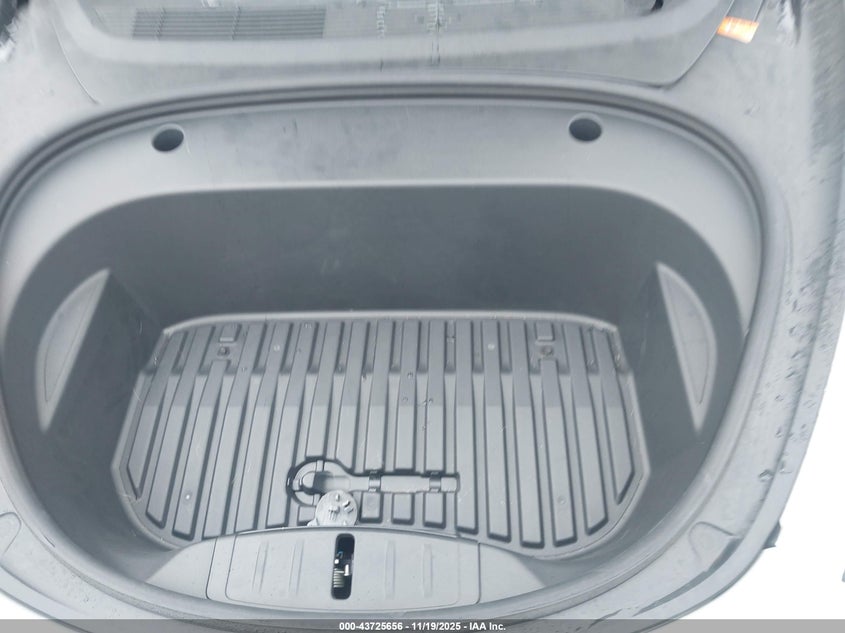 2021 Tesla Model 3 Long Range Dual Motor All-Wheel Drive VIN: 5YJ3E1EB8MF032863 Lot: 43725656