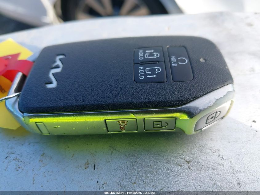 2022 Kia Carnival Mpv Lx VIN: KNDNB4H33N6133152 Lot: 43725681