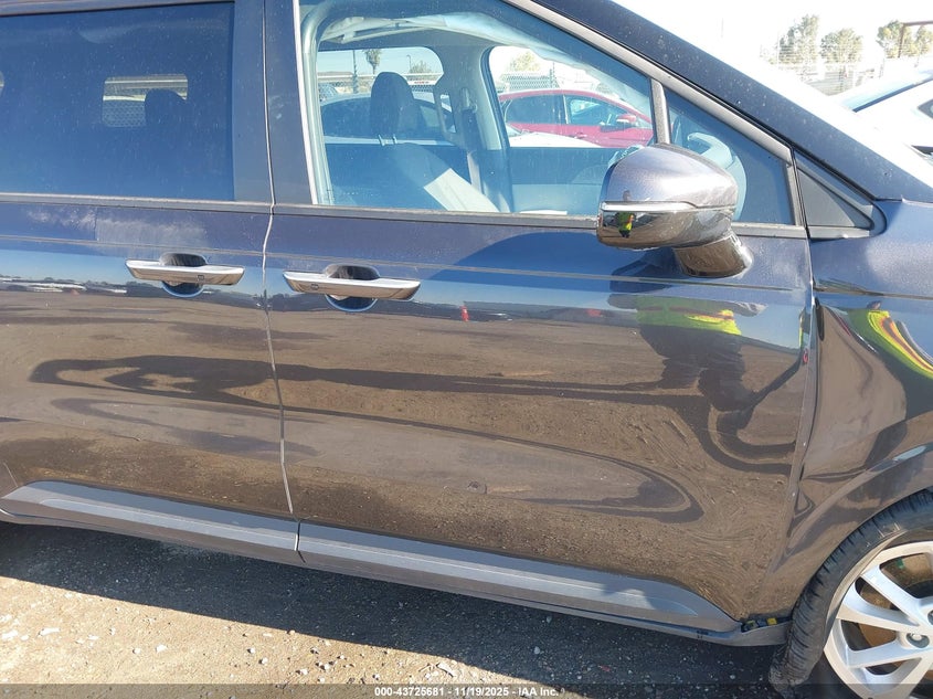 2022 Kia Carnival Mpv Lx VIN: KNDNB4H33N6133152 Lot: 43725681