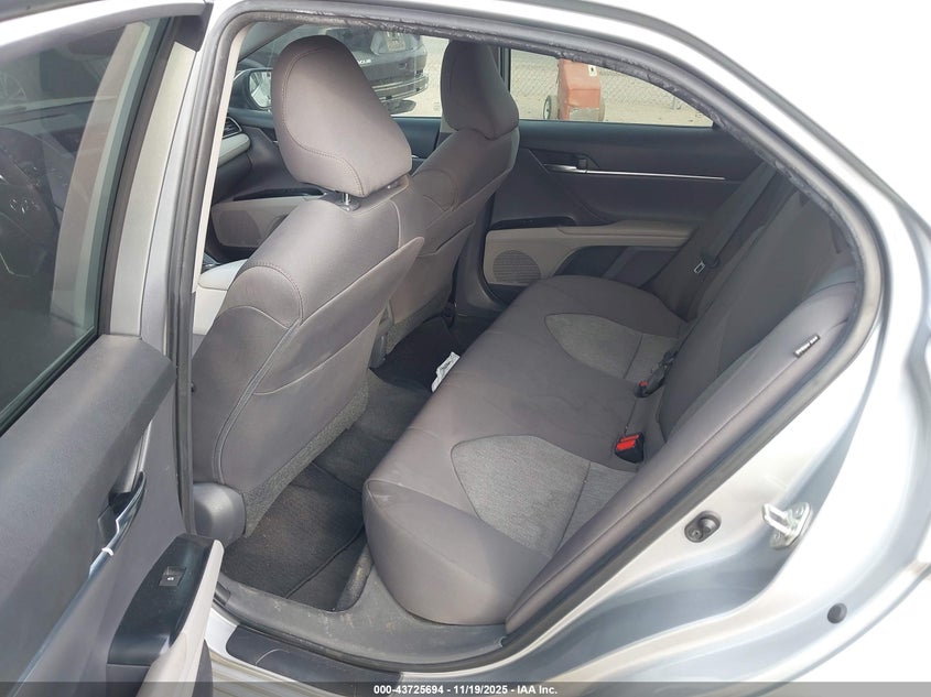 4T1B11HK3KU842498 2019 TOYOTA CAMRY photo no. 8