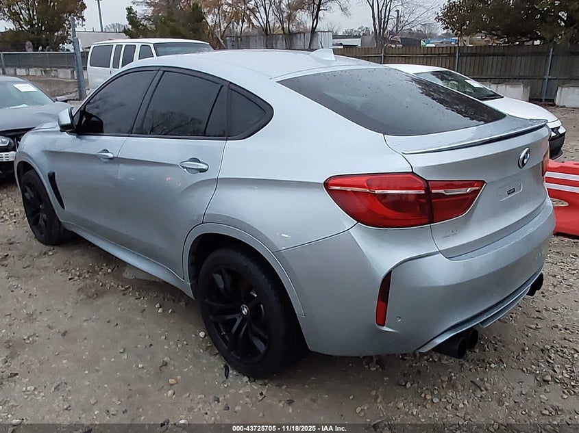 2015 BMW X6 M