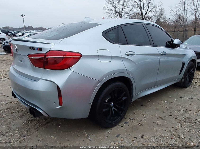 2015 BMW X6 M