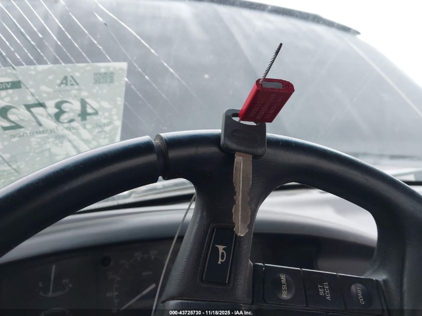 1994 Ford F150 VIN: 1FTEF14HXRNA78621 Lot: 43725730