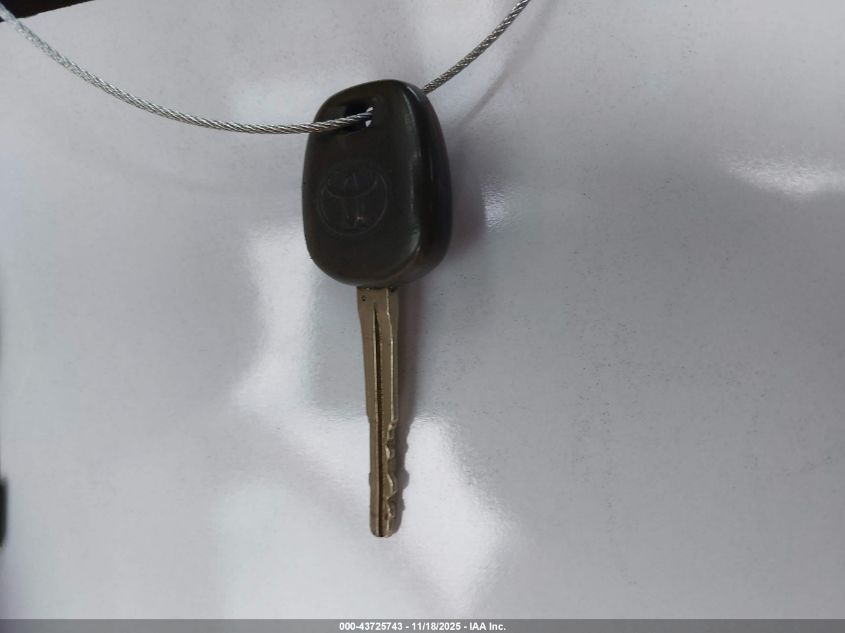 2008 Toyota Corolla Ce VIN: 1NXBR32E88Z019551 Lot: 43725743