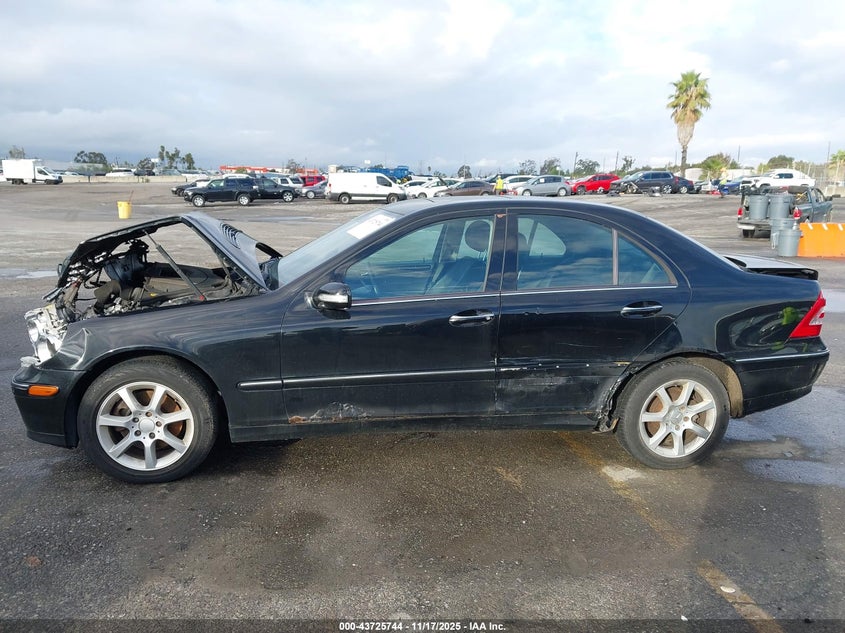 2007 Mercedes-Benz C 280 Luxury 4Matic VIN: WDBRF92H07F919547 Lot: 43725744