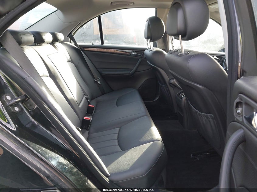 2007 Mercedes-Benz C 280 Luxury 4Matic VIN: WDBRF92H07F919547 Lot: 43725744