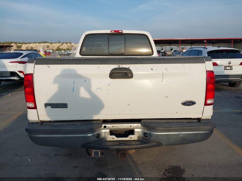 2000 Ford F-350 Lariat/Xl/Xlt VIN: 1FTSW30F9Y2C41616 Lot: 43725787