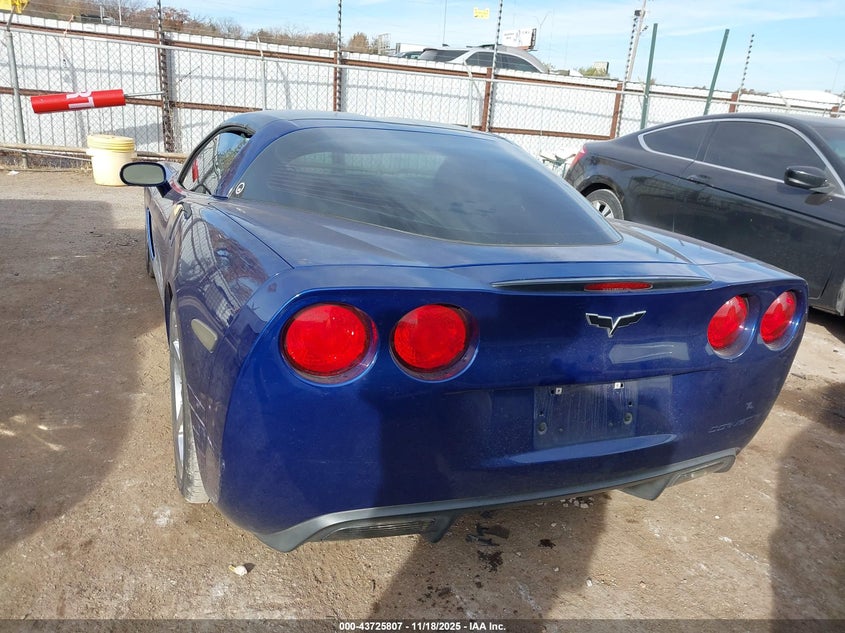 2005 Chevrolet Corvette VIN: 1G1YY24U955132830 Lot: 43725807