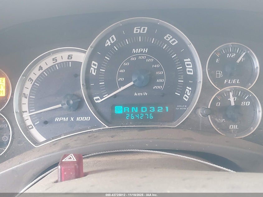 2002 Cadillac Escalade Standard VIN: 1GYEK63N92R278947 Lot: 43725812