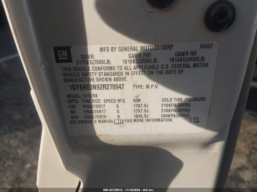 2002 Cadillac Escalade Standard VIN: 1GYEK63N92R278947 Lot: 43725812