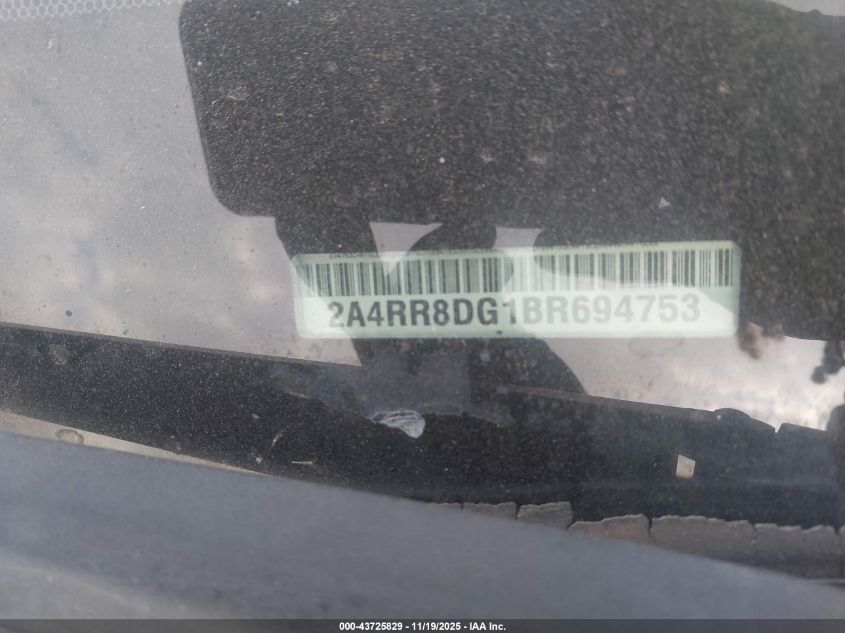 2011 Chrysler Town & Country Touring-L VIN: 2A4RR8DG1BR694753 Lot: 43725829