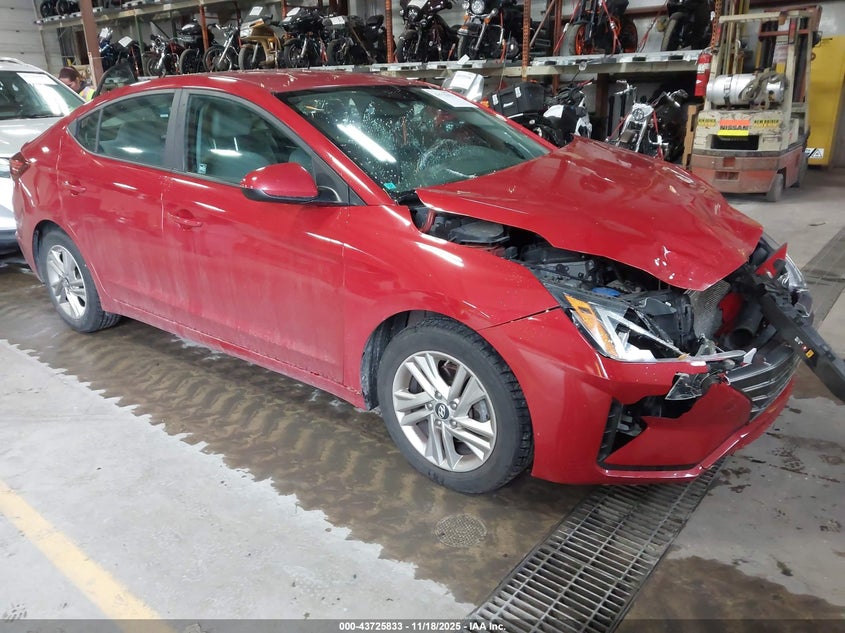 HYUNDAI ELANTRA SEL