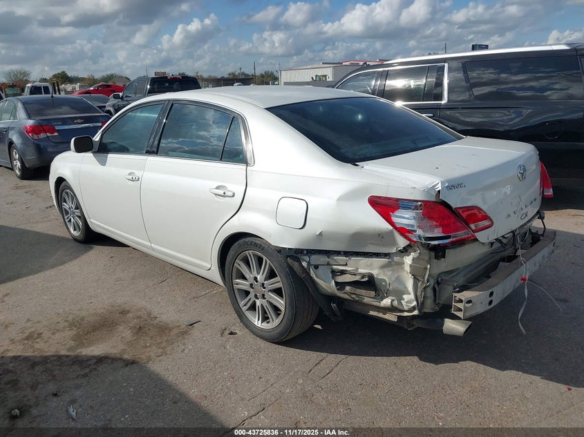 2005 Toyota Avalon Limited VIN: 4T1BK36B55U060834 Lot: 43725836