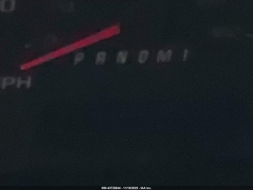 2018 Chevrolet Express 2500 Work Van VIN: 1GCWGAFP4J1311555 Lot: 43725844