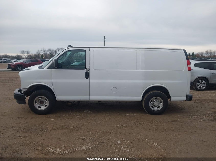 2018 Chevrolet Express 2500 Work Van VIN: 1GCWGAFP4J1311555 Lot: 43725844