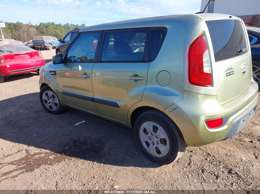 KNDJT2A57D7633352 2013 KIA SOUL photo no. 3