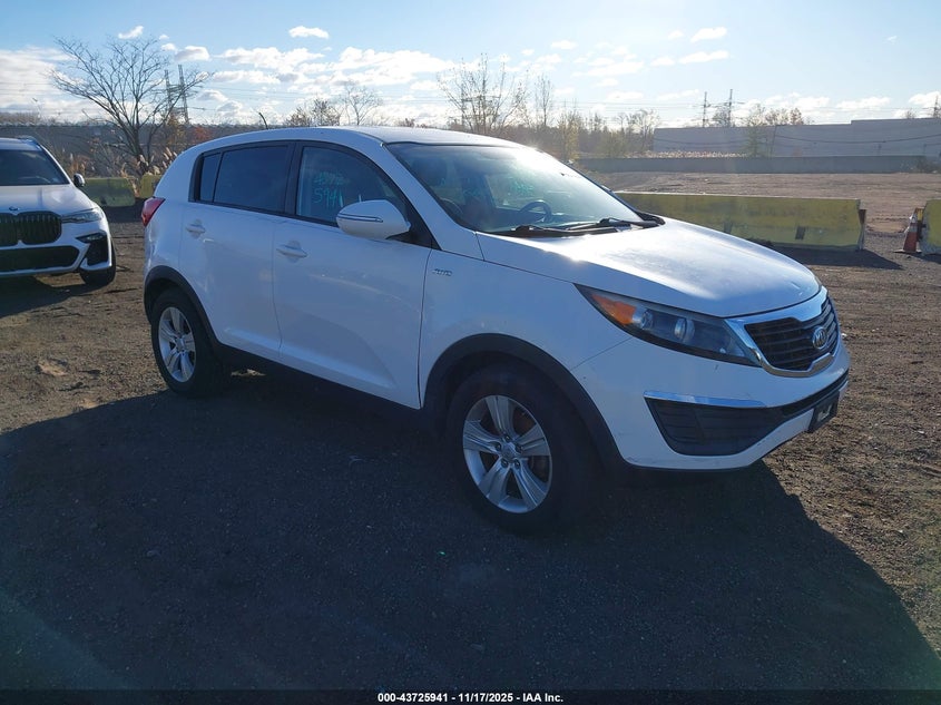 KIA SPORTAGE LX