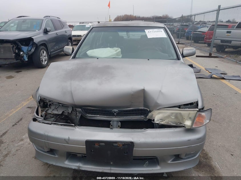 2000 Infiniti G20 Luxury/Touring VIN: JNKCP11A1YT307739 Lot: 43725959