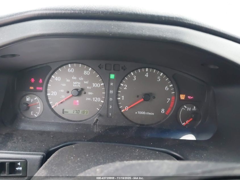 2000 Infiniti G20 Luxury/Touring VIN: JNKCP11A1YT307739 Lot: 43725959