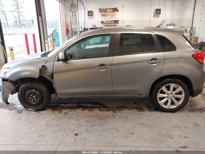 2015 Mitsubishi Outlander Sport Es VIN: 4A4AR3AU7FE010803 Lot: 43725966