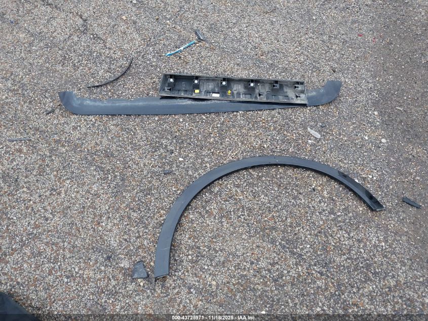 2018 Cadillac Xt5 Luxury VIN: 1GYKNDRS8JZ107701 Lot: 43725971