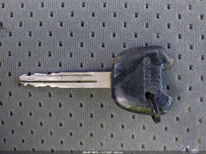 2004 Suzuki Grand Vitara Ex/Lx VIN: JS3TE62V844100437 Lot: 43726070