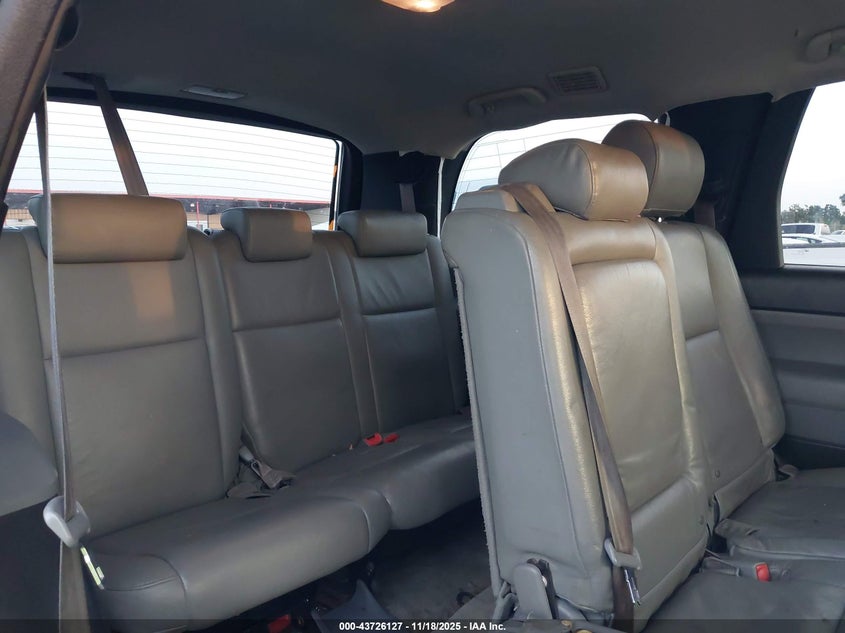 2008 Toyota Sequoia Sr5 5.7L V8 VIN: 5TDZY64A58S008805 Lot: 43726127