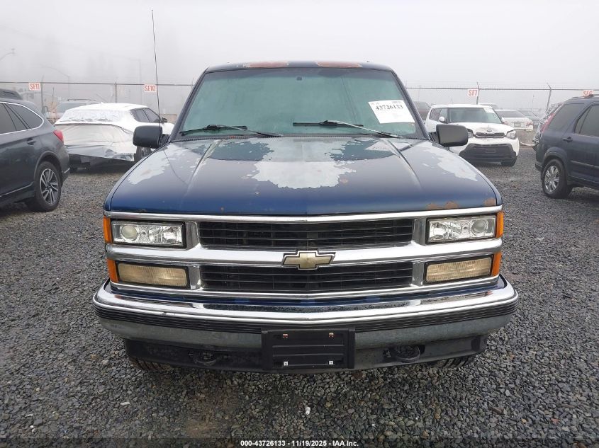 1995 Chevrolet Suburban K1500 VIN: 1GNFK16K3SJ352576 Lot: 43726133
