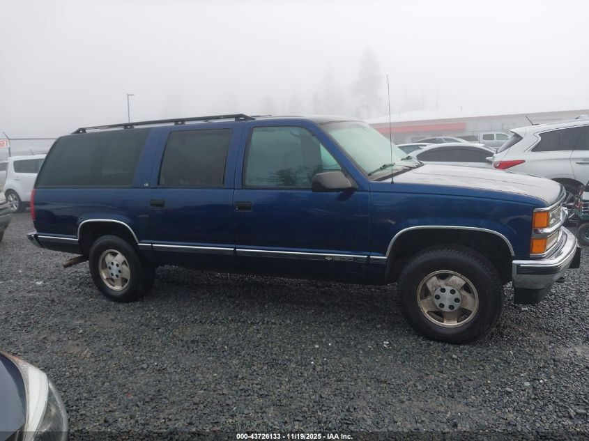1995 Chevrolet Suburban K1500 VIN: 1GNFK16K3SJ352576 Lot: 43726133