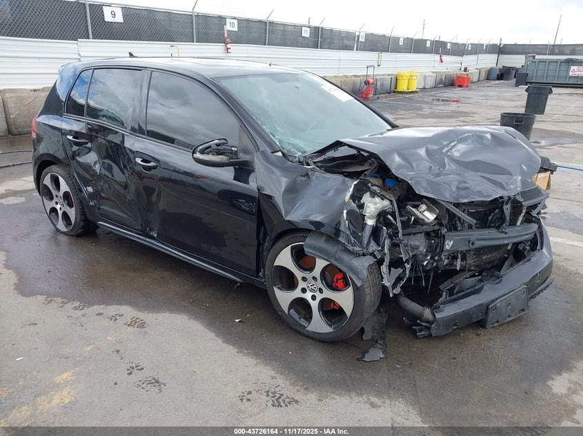 VOLKSWAGEN GOLF GTI 4-DOOR