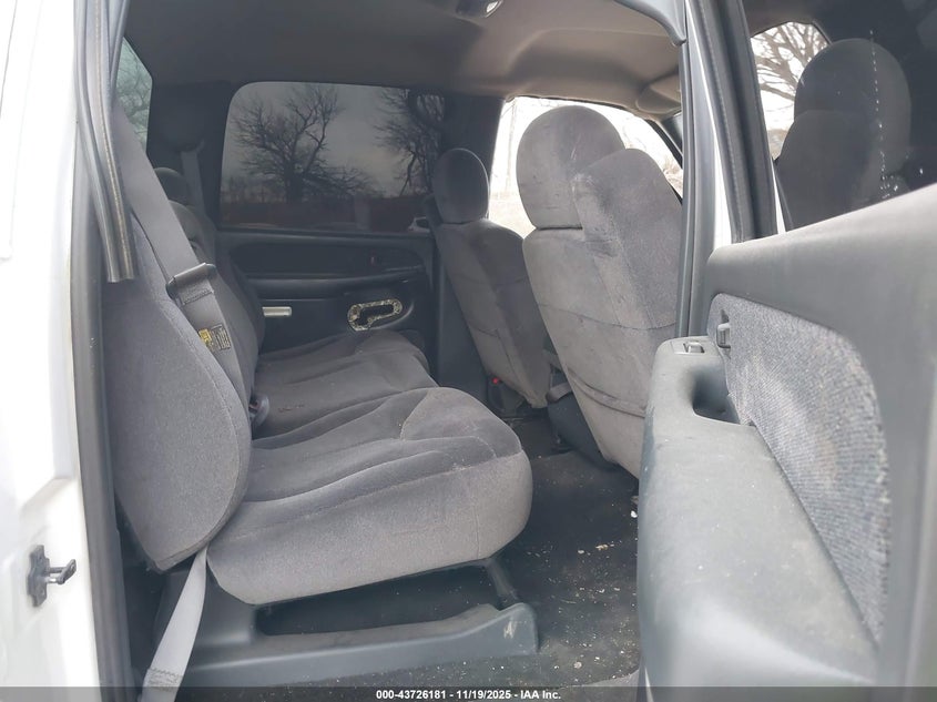 2002 GMC Sierra 2500Hd Sle VIN: 1GTHC23G82F174512 Lot: 43726181