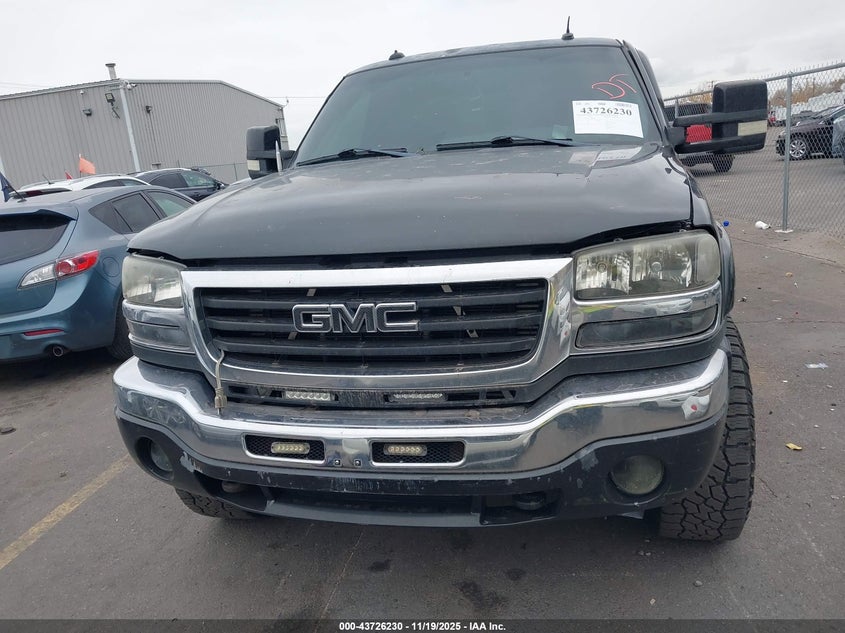 2003 GMC Sierra 2500Hd Slt VIN: 1GTHK29153E180068 Lot: 43726230