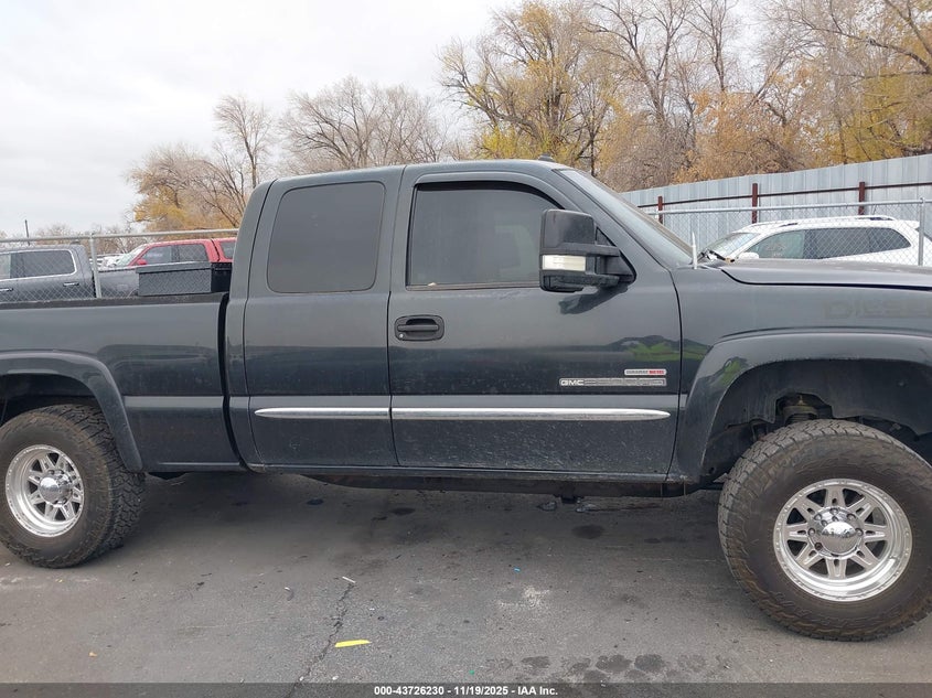 2003 GMC Sierra 2500Hd Slt VIN: 1GTHK29153E180068 Lot: 43726230