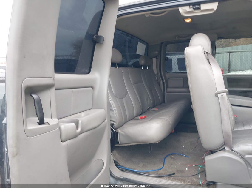 2003 GMC Sierra 2500Hd Slt VIN: 1GTHK29153E180068 Lot: 43726230