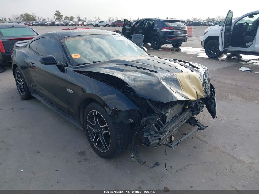 FORD MUSTANG GT PREMIUM