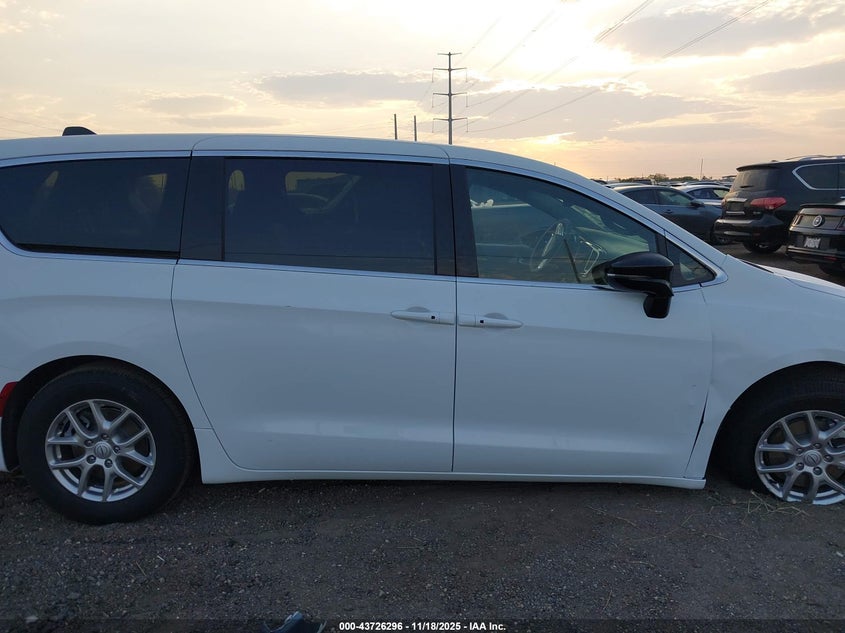 2026 Chrysler Pacifica Select VIN: 2C4RC1BG5TR192962 Lot: 43726296