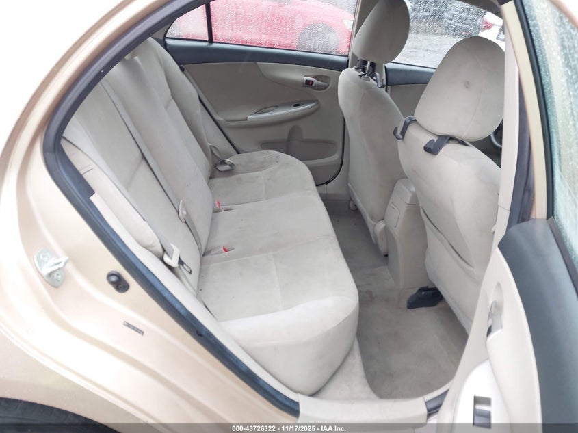 2T1BU4EE0BC546590 2011 TOYOTA COROLLA photo no. 8