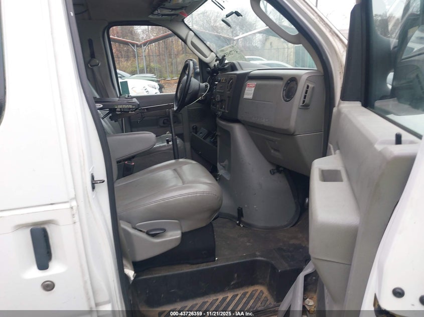 1FTSE3EL2ADA14314 2010 FORD ECONOLINE photo no. 5