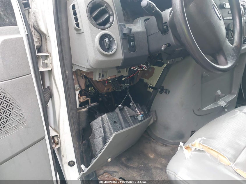 2010 Ford E-350 Super Duty Commercial/Recreational VIN: 1FTSE3EL2ADA14314 Lot: 43726359