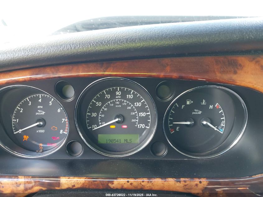 2008 Jaguar Xj Xj8 L VIN: SAJWA79B68SH21531 Lot: 43726522