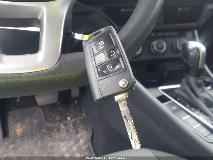 2020 Volkswagen Jetta 1.4T R-Line/1.4T S/1.4T Se VIN: 3VWC57BU1LM100713 Lot: 43726567