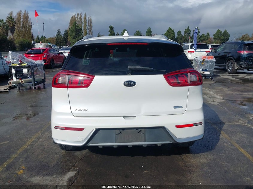 2017 Kia Niro Ex VIN: KNDCC3LC8H5057038 Lot: 43726573