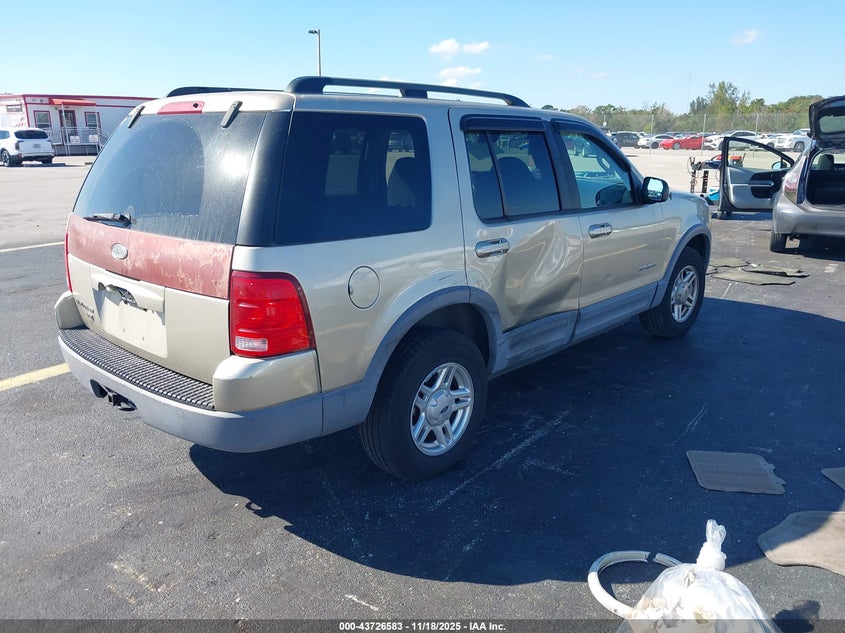 1FMZU63E62UB62955 2002 FORD EXPLORER photo no. 4