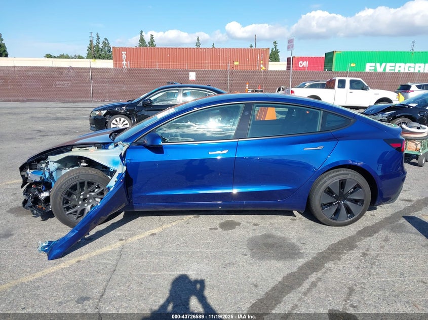 2025 Tesla Model 3 Long Range Rear-Wheel Drive/Standard VIN: 5YJ3E1EA9SF058411 Lot: 43726589