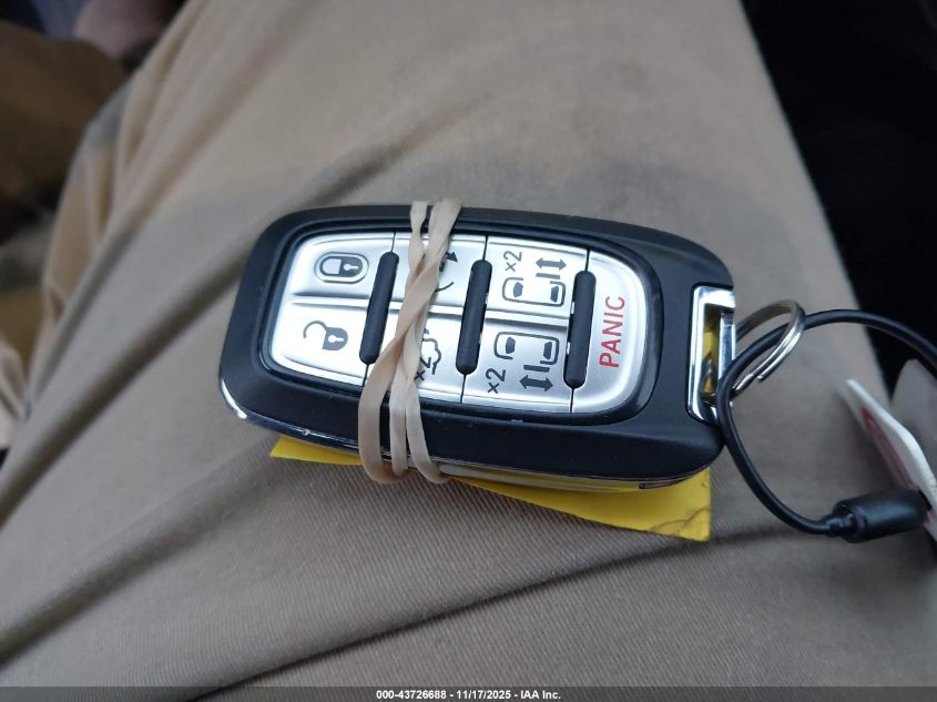 2025 Chrysler Pacifica Select VIN: 2C4RC1BG0SR579076 Lot: 43726688